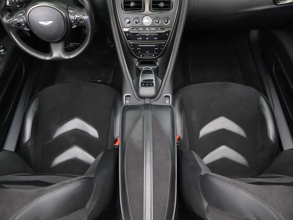 2020 Aston Martin DBS Superleggera 25