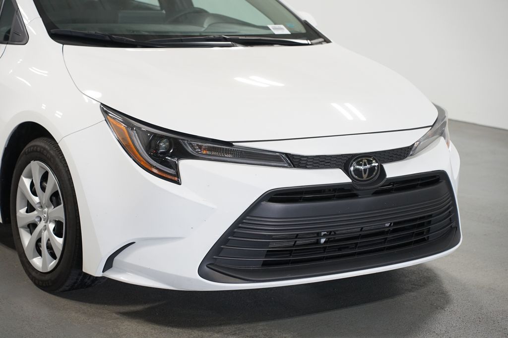 Thumbnail: 2025 Toyota Corolla - 4