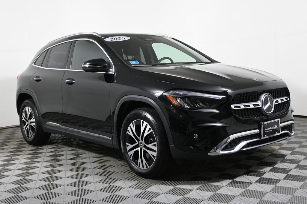 Thumbnail: 2025 Mercedes-Benz GLA - 8