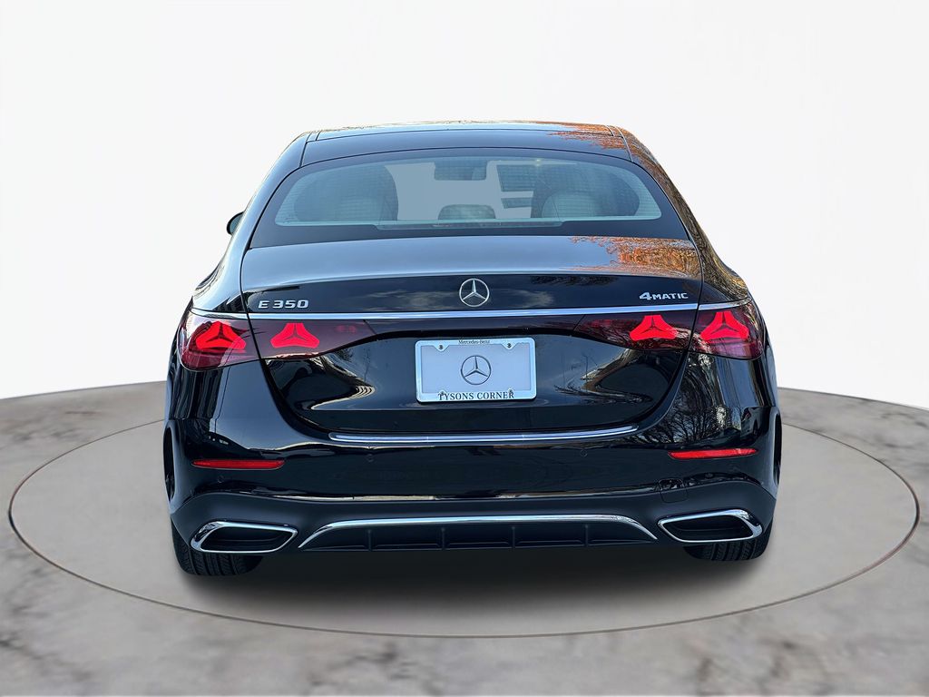 Thumbnail: 2025 Mercedes-Benz E-Class - 3