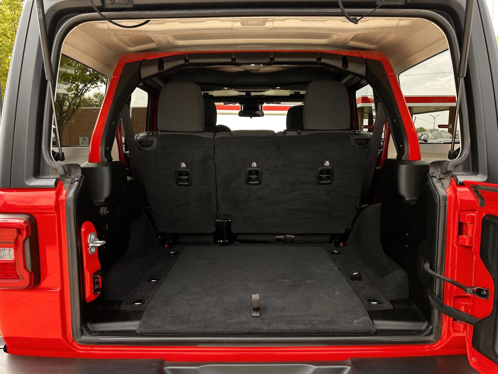 car-gallery-32