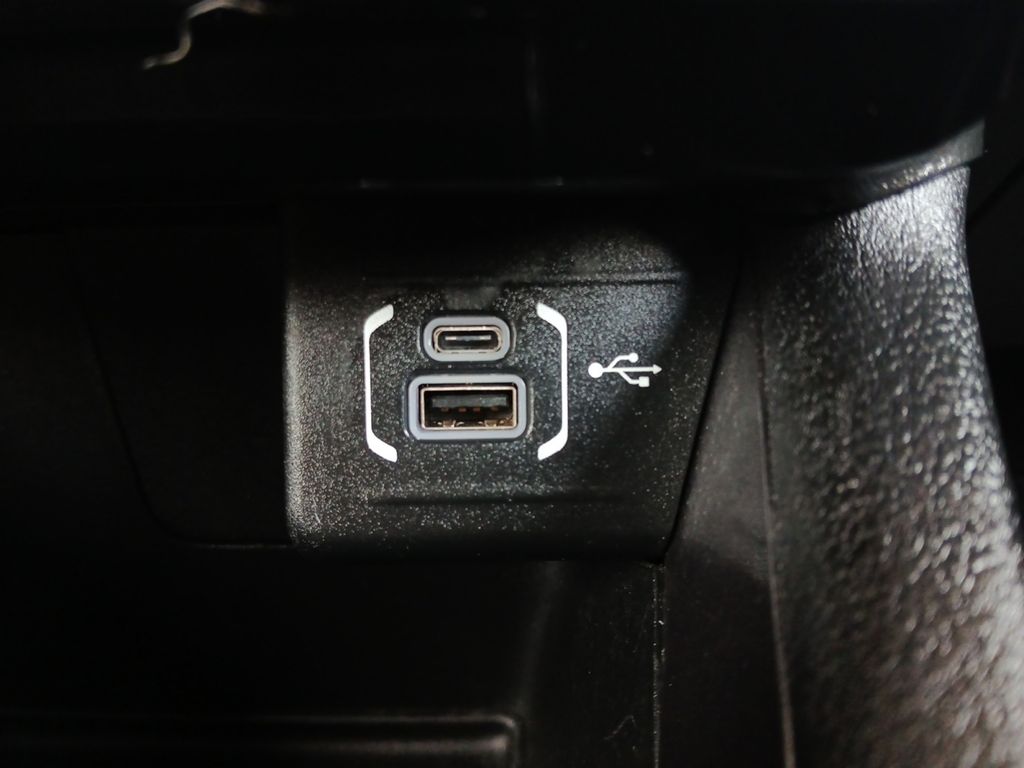 Used Car 2022 Jeep Compass  Latitude Lux For Sale Under $20,000 In Austin, Texas