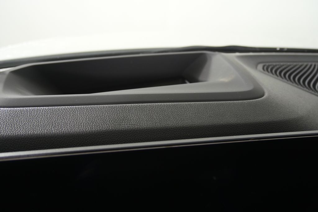 Thumbnail: 2025 BMW 4 Series - 19