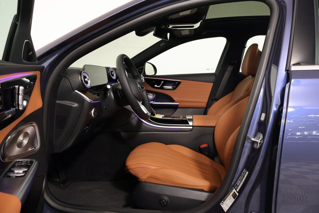 Thumbnail: 2025 Mercedes-Benz C-Class - 5