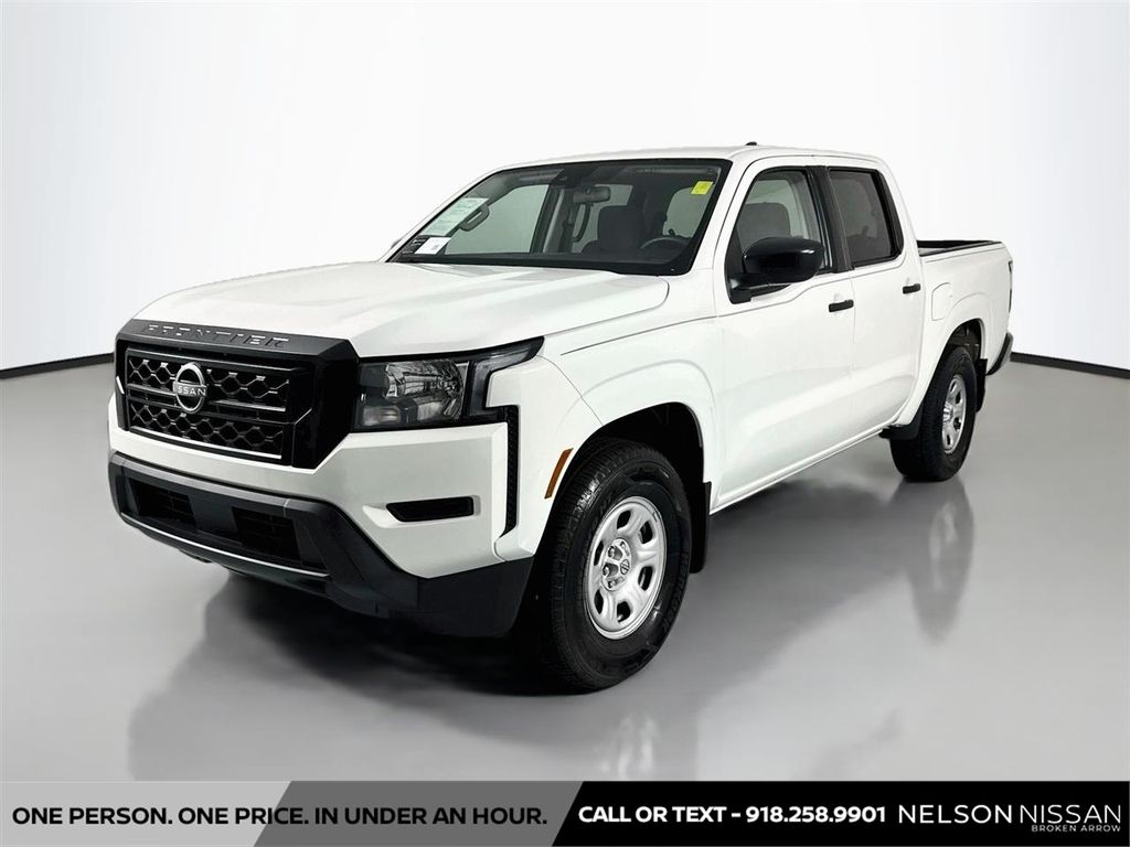 2022 Nissan Frontier S Crew Cab RWD