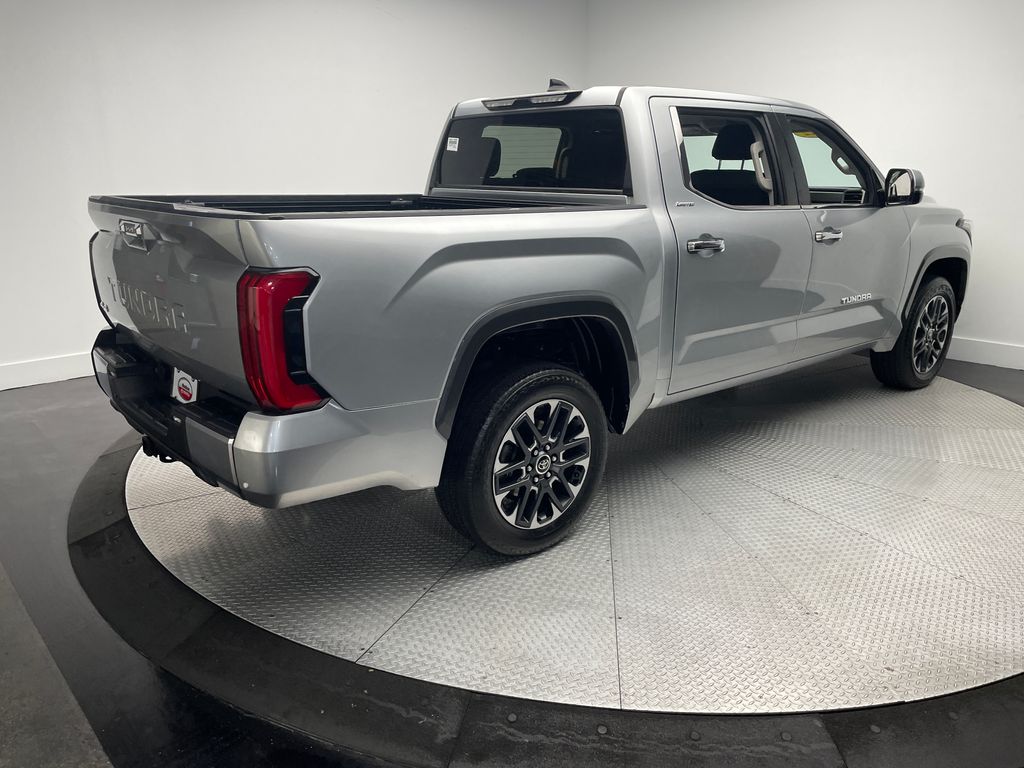 Thumbnail: 2022 Toyota Tundra - 5