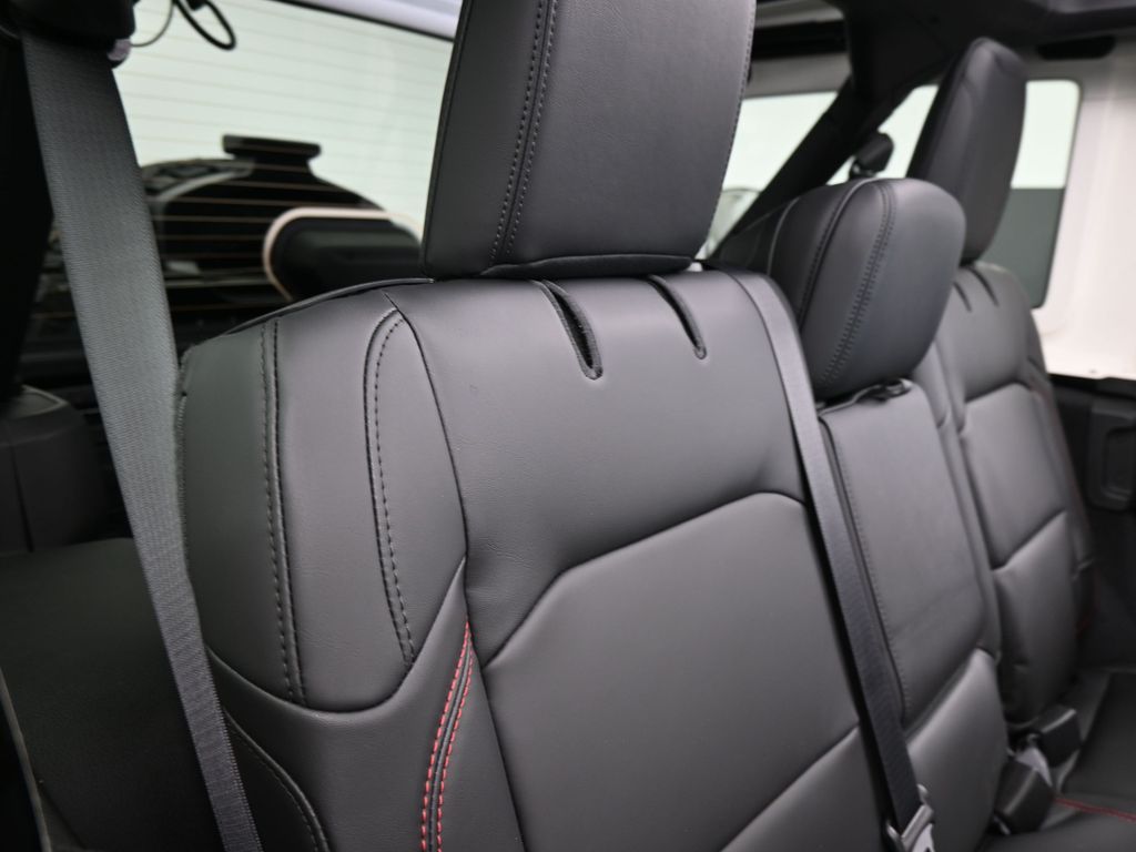 New 2026 Black Clearcoat Jeep Rubicon X image 35