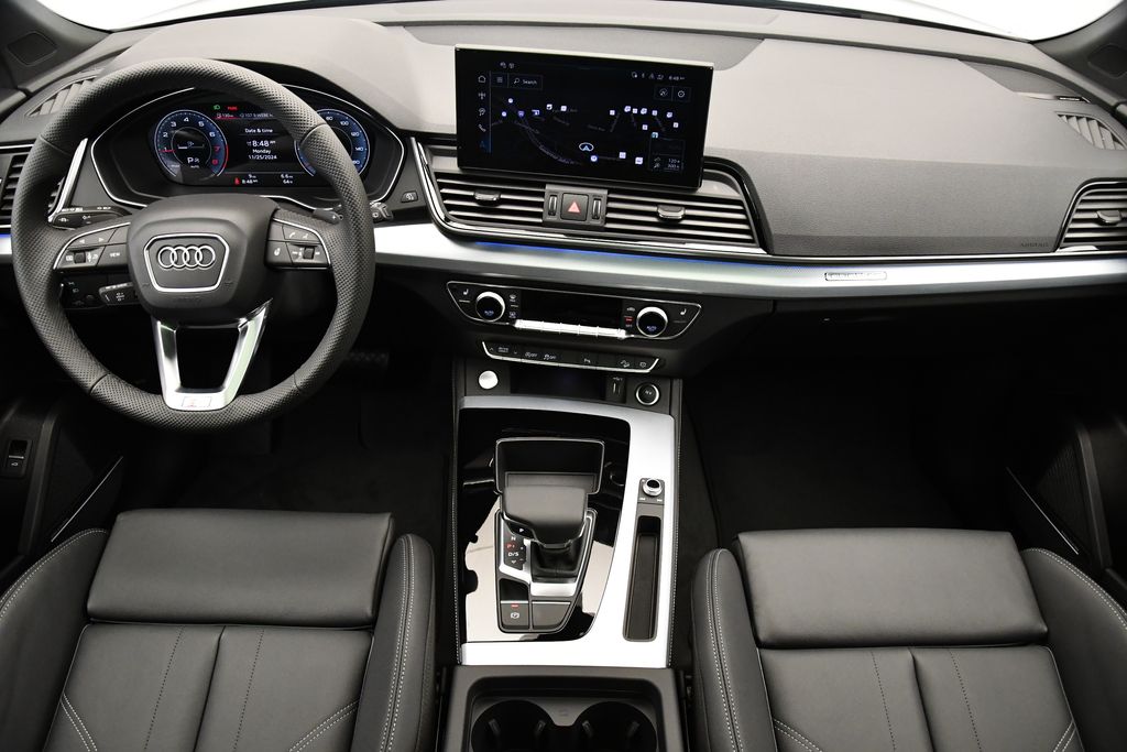 Thumbnail: 2025 Audi Q5 - 21
