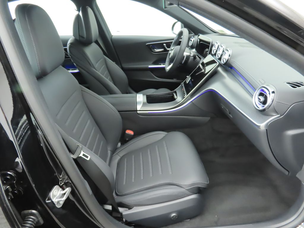 Thumbnail: 2025 Mercedes-Benz C-Class - 20