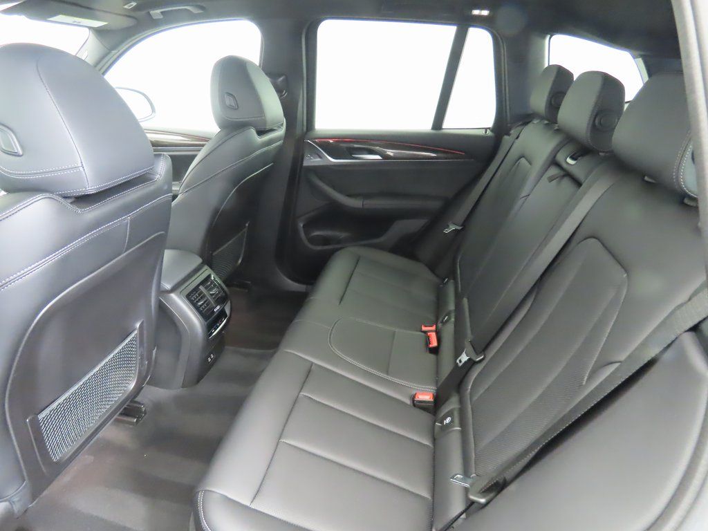 Thumbnail: 2022 BMW X3 - 22