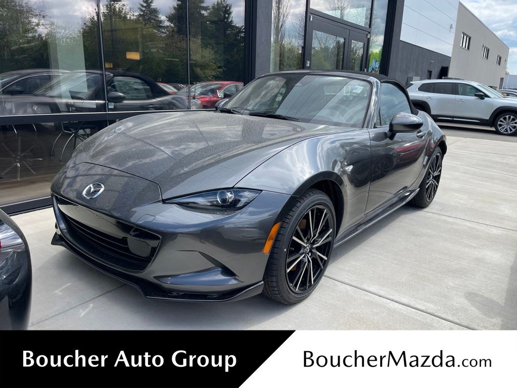 New 2026 Mazda MX-5 Miata Grand Touring 2D Convertible in