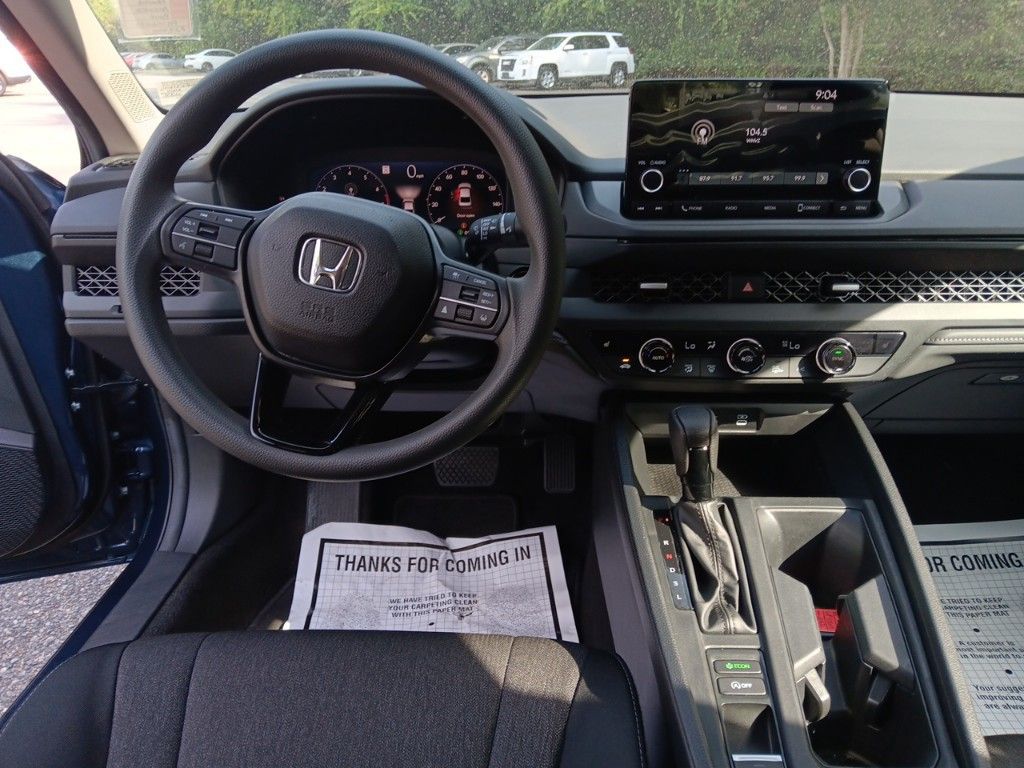 2023 Honda Accord EX 26