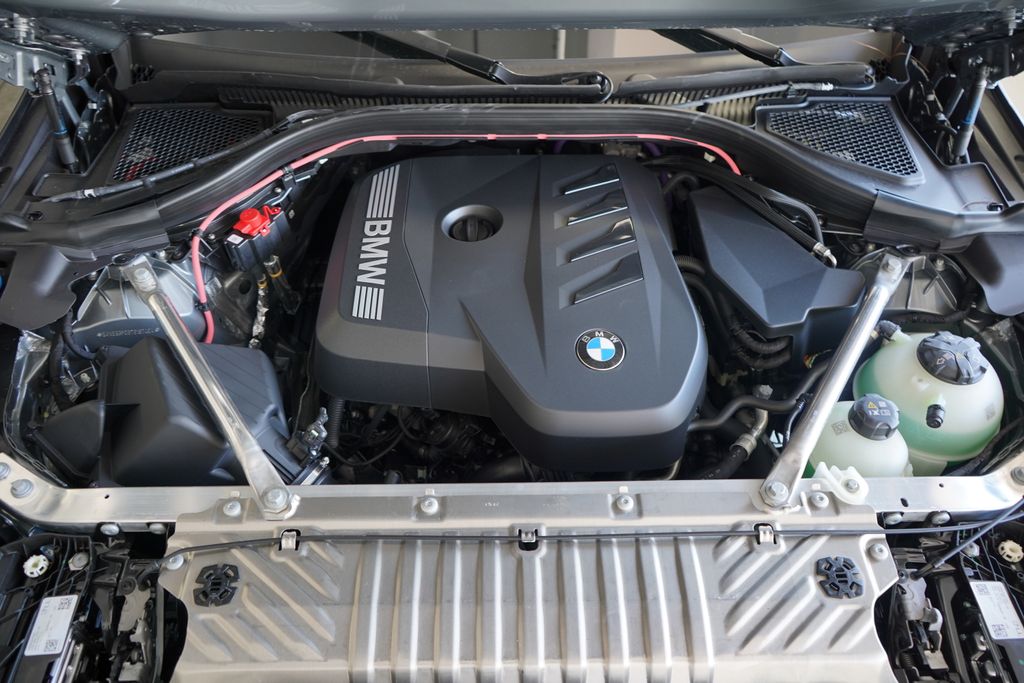 Thumbnail: 2026 BMW X3 - 22