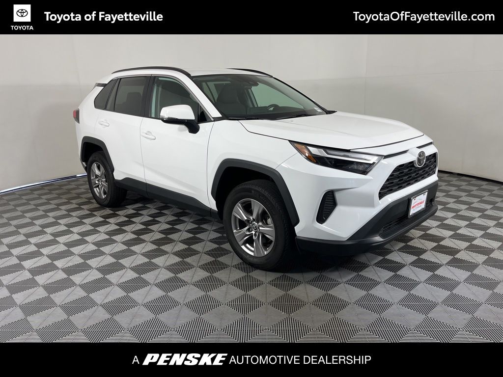 Thumbnail: 2023 Toyota RAV4 - 6