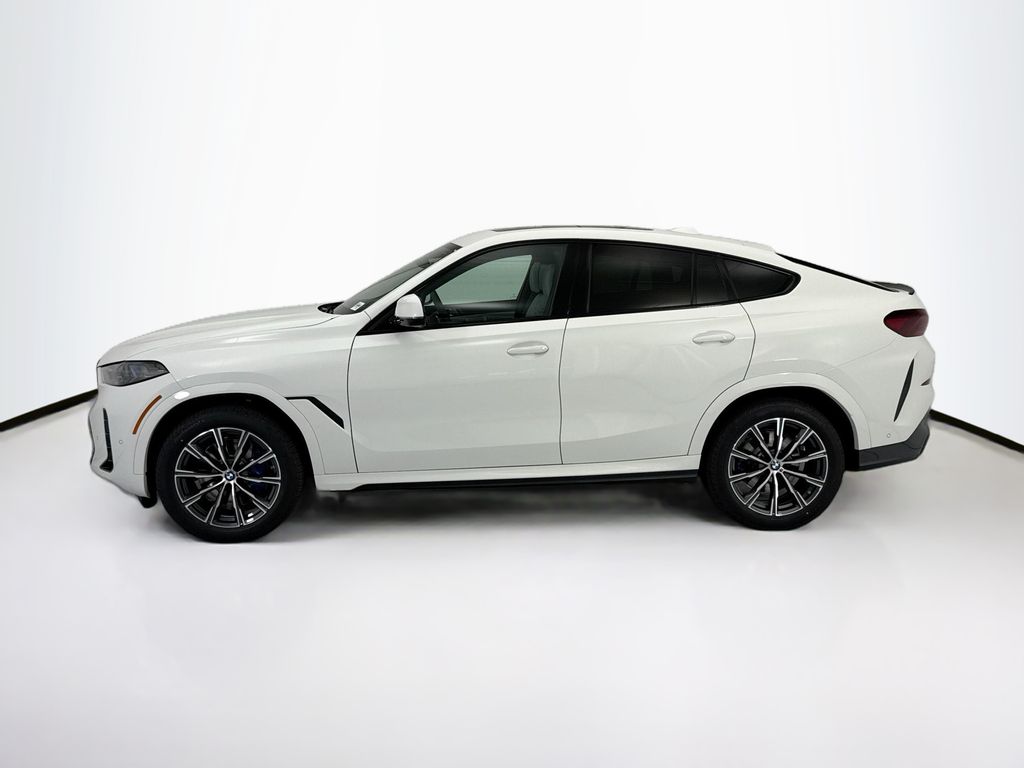 Thumbnail: 2027 BMW X6 - 8