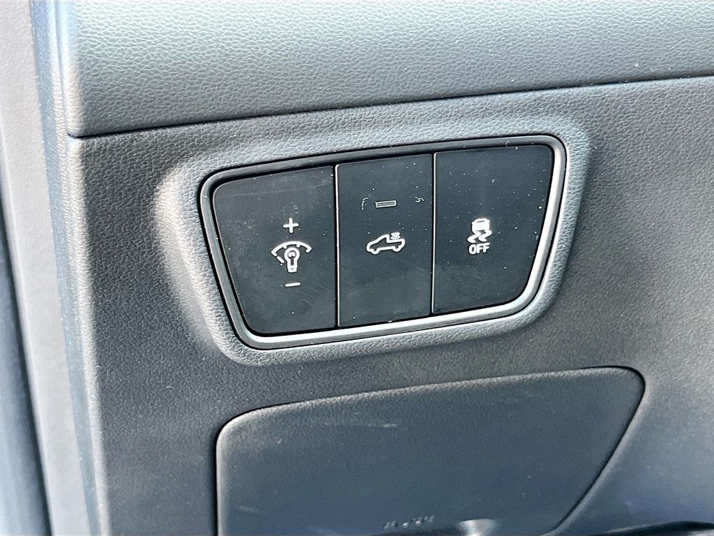 2024 Hyundai Santa Cruz Limited Black at Parkway Family Mazda
