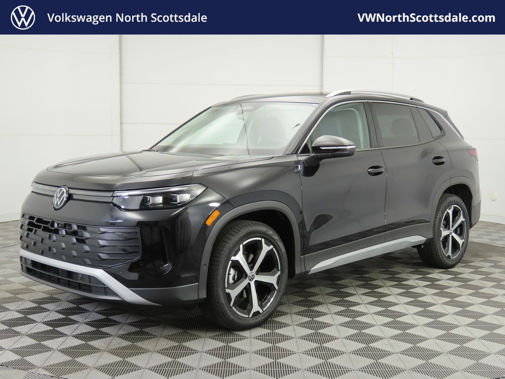 2025 Volkswagen Tiguan 2.0T Hero Image