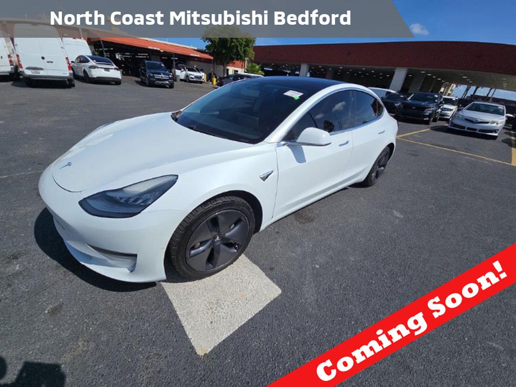 White 2019 Tesla Model 3 Long Range AWD Sedan All-Wheel Drive 1-Speed Automatic