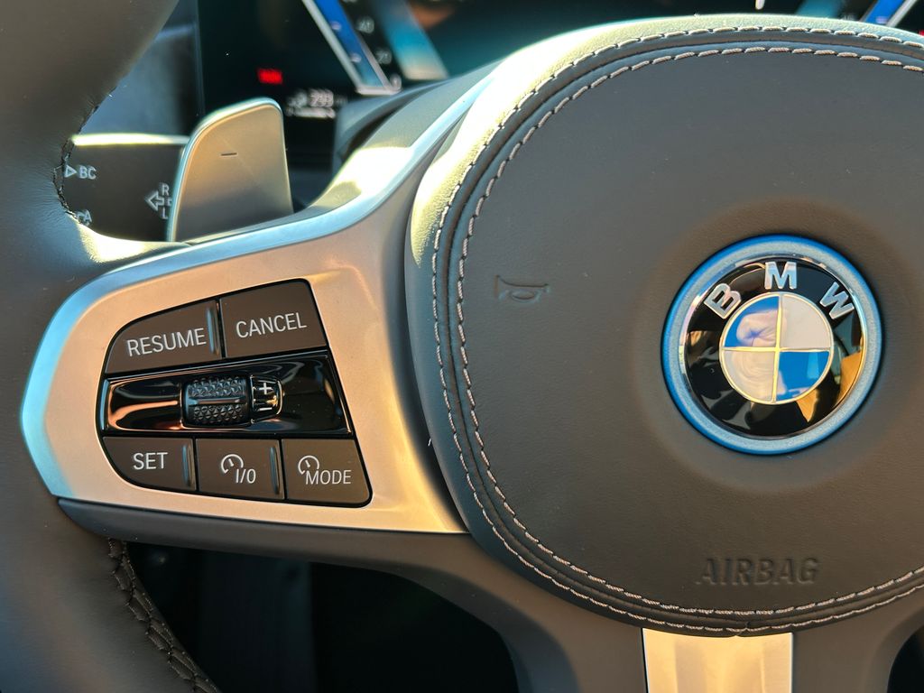 Thumbnail: 2026 BMW X5 - 19