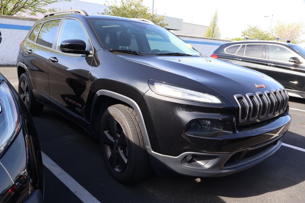 2016 Jeep Cherokee 75th Anniversary Edition 3