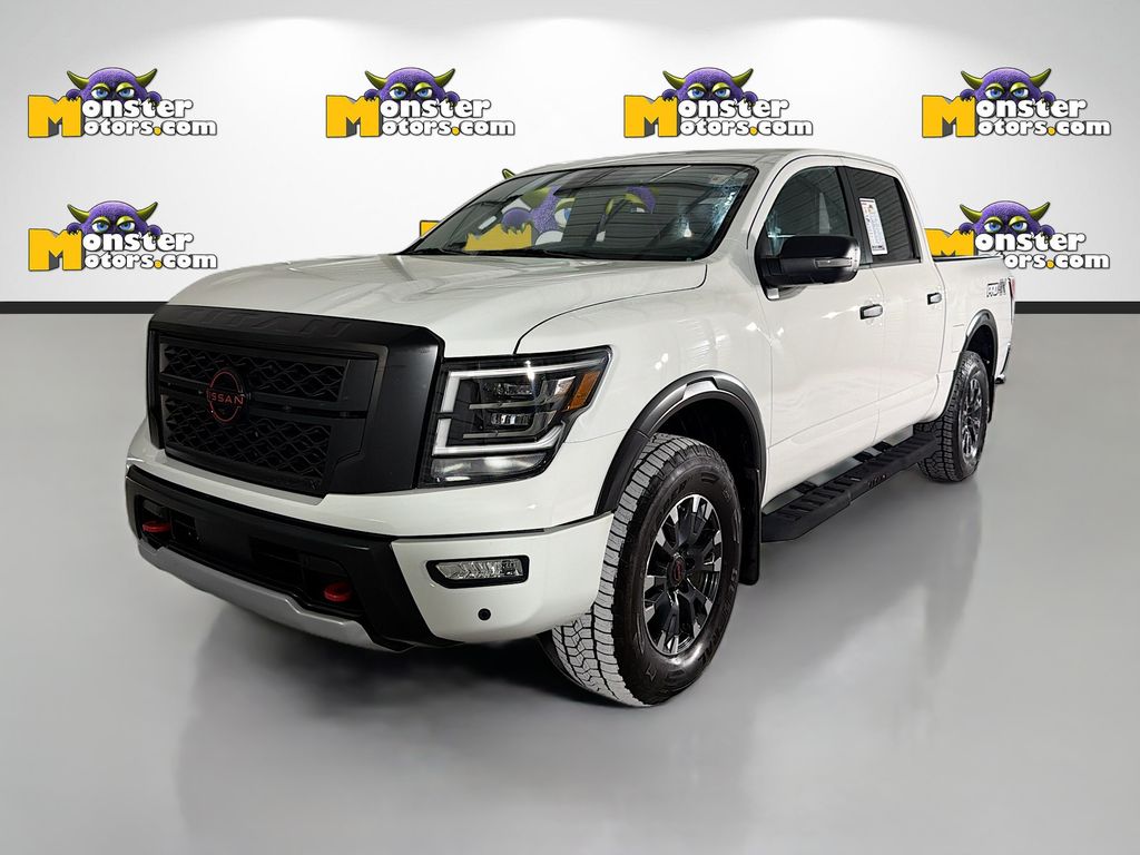 Glacier White 2024 Nissan Titan PRO-4X Crew Cab 4WD Pickup Truck Four-Wheel Drive 9-Speed Automatic