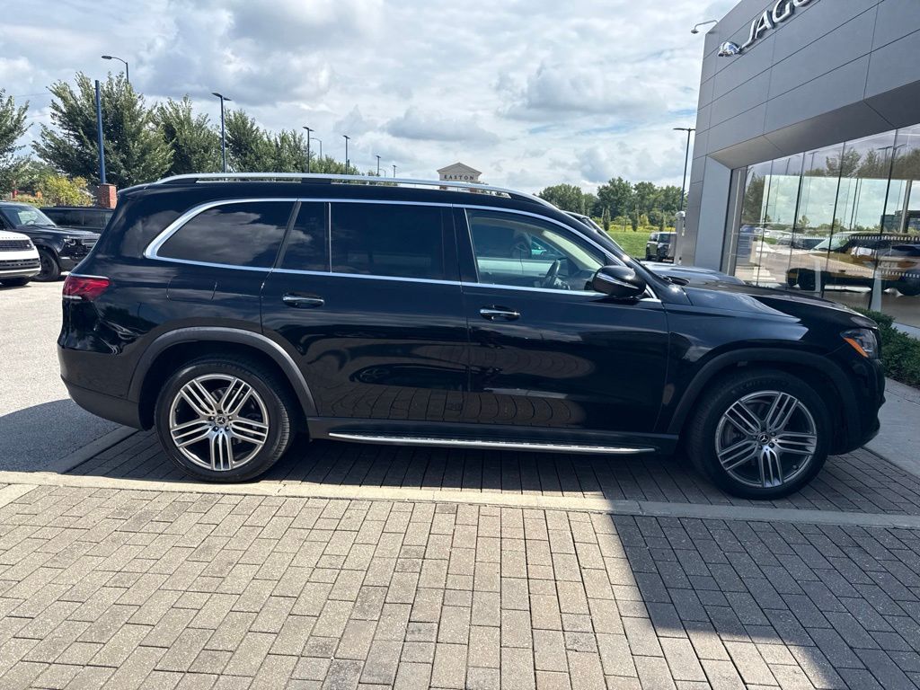 Used 2020 Black Mercedes-Benz GLS 450 image 4