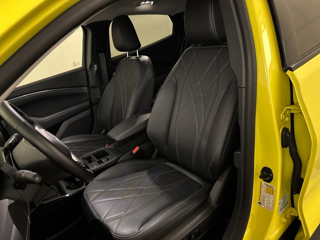 Certified Used 2025 Yellow Ford Select image 17