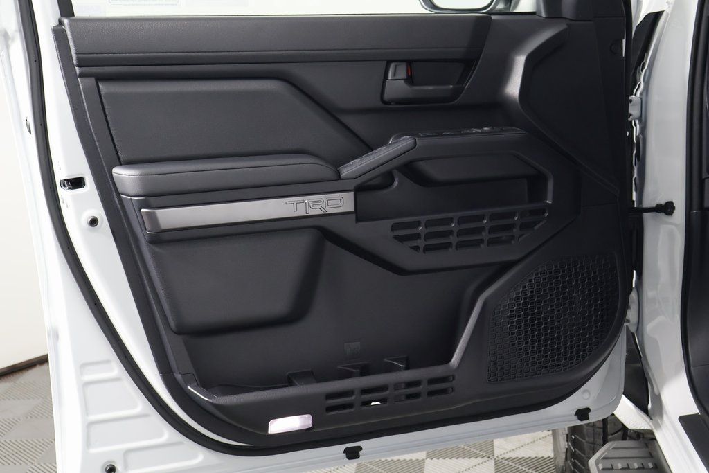 Thumbnail: 2026 Toyota 4Runner - 7