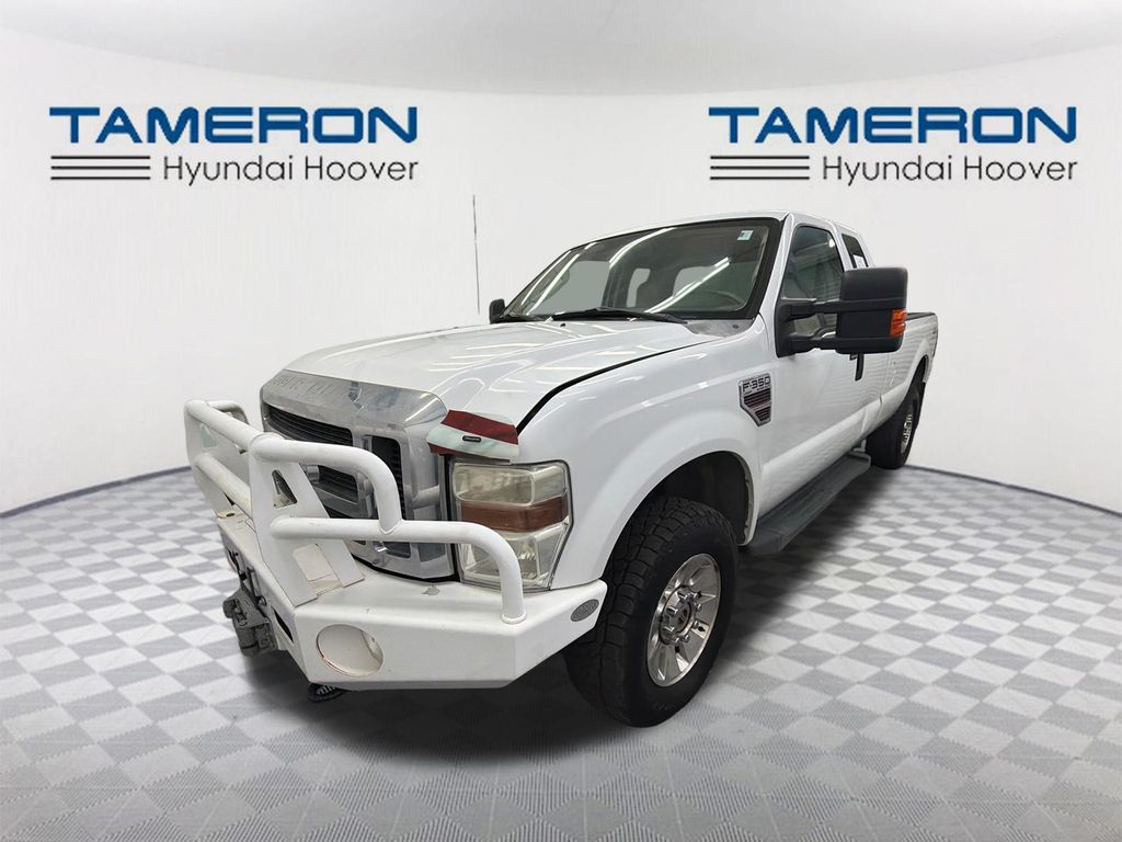 Oxford White Clearcoat 2008 Ford F-350 Super Duty Lariat Super Cab 4WD Pickup Truck Four-Wheel Drive 5-Speed Automatic Overdrive