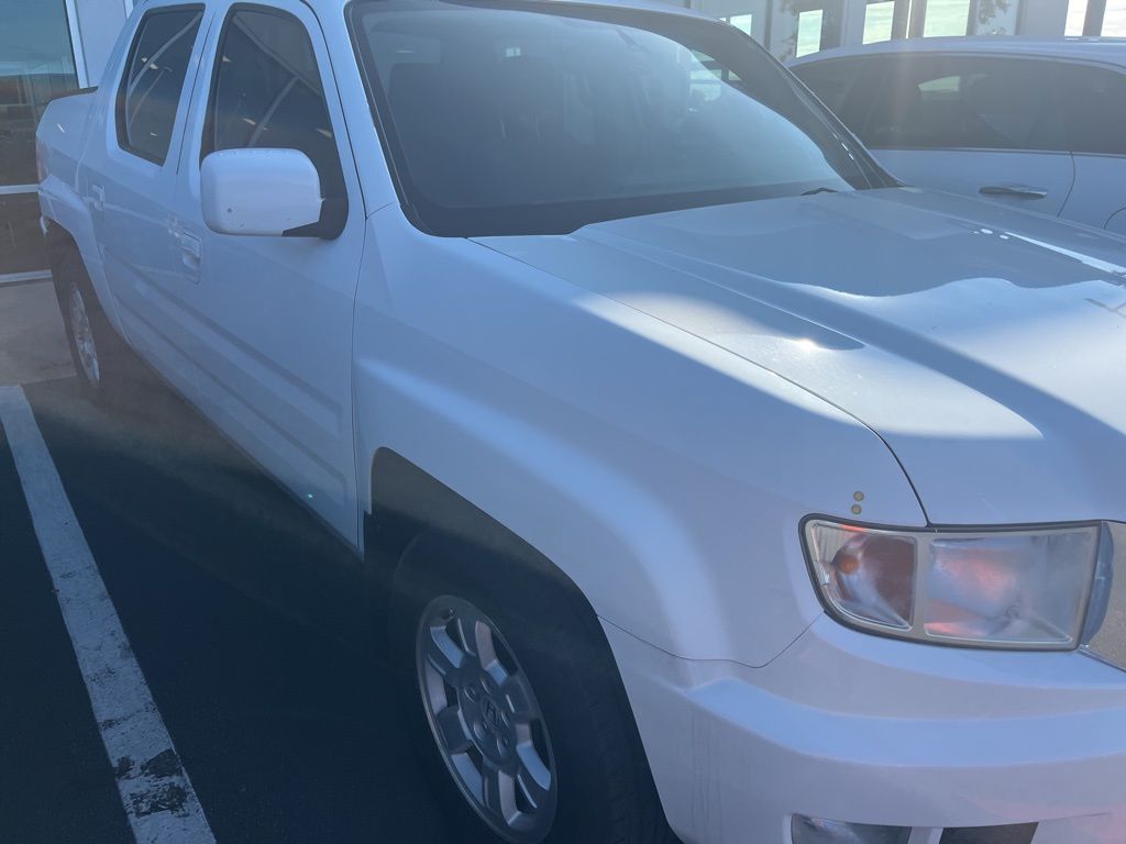 Thumbnail: 2013 Honda Ridgeline - 3