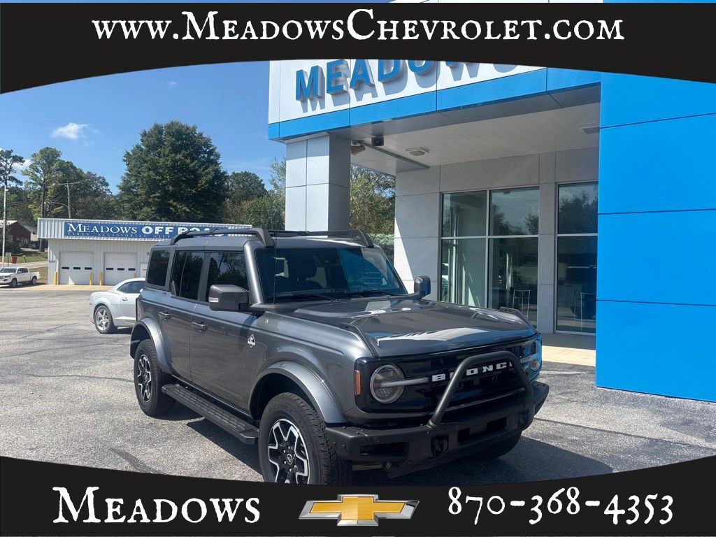 2024 Ford Bronco Outer Banks 4-Door 4WD