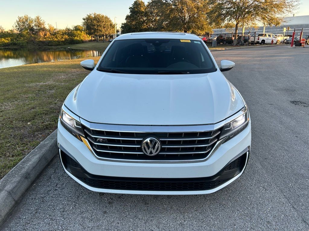 Thumbnail: 2022 Volkswagen Passat - 8