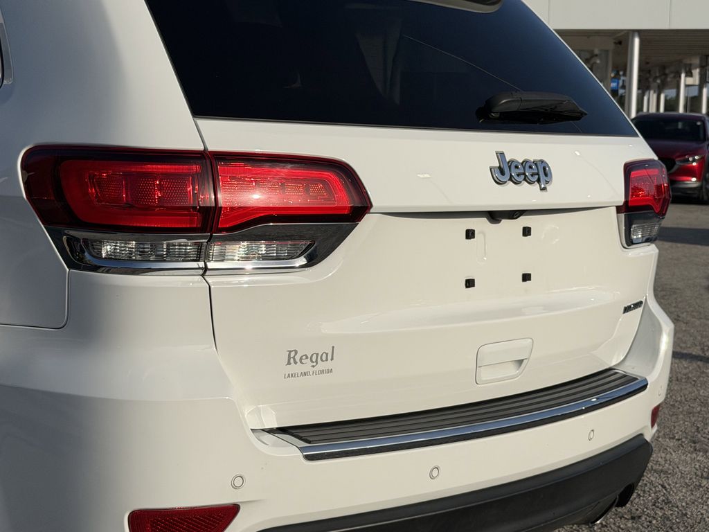 used 2021 Jeep Grand Cherokee car, priced at $24,893