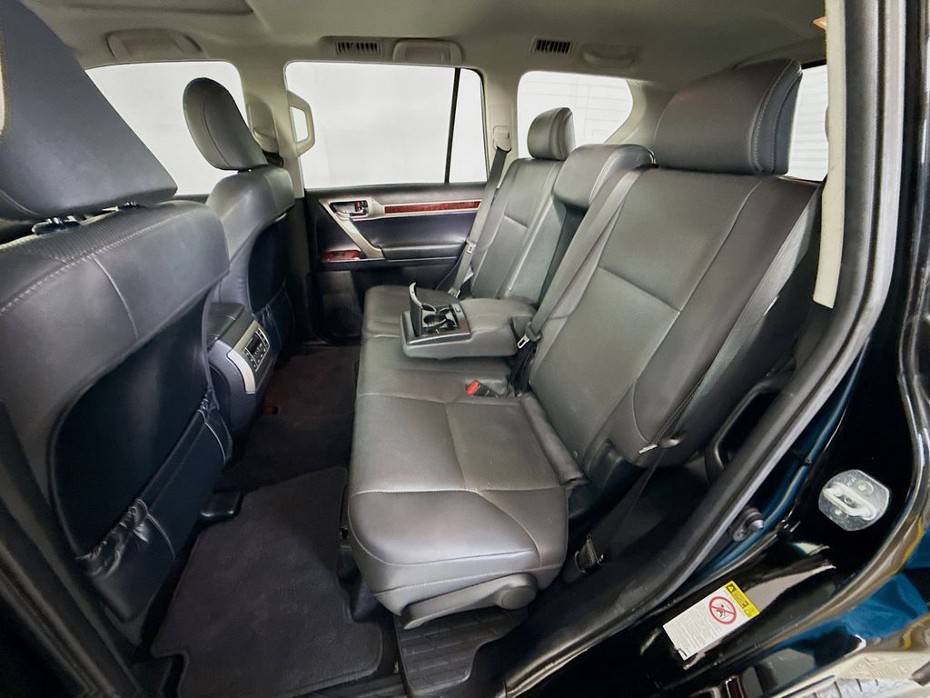 Thumbnail: 2019 Lexus GX - 26