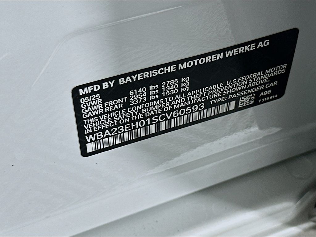 Thumbnail: 2025 BMW 7 Series - 24