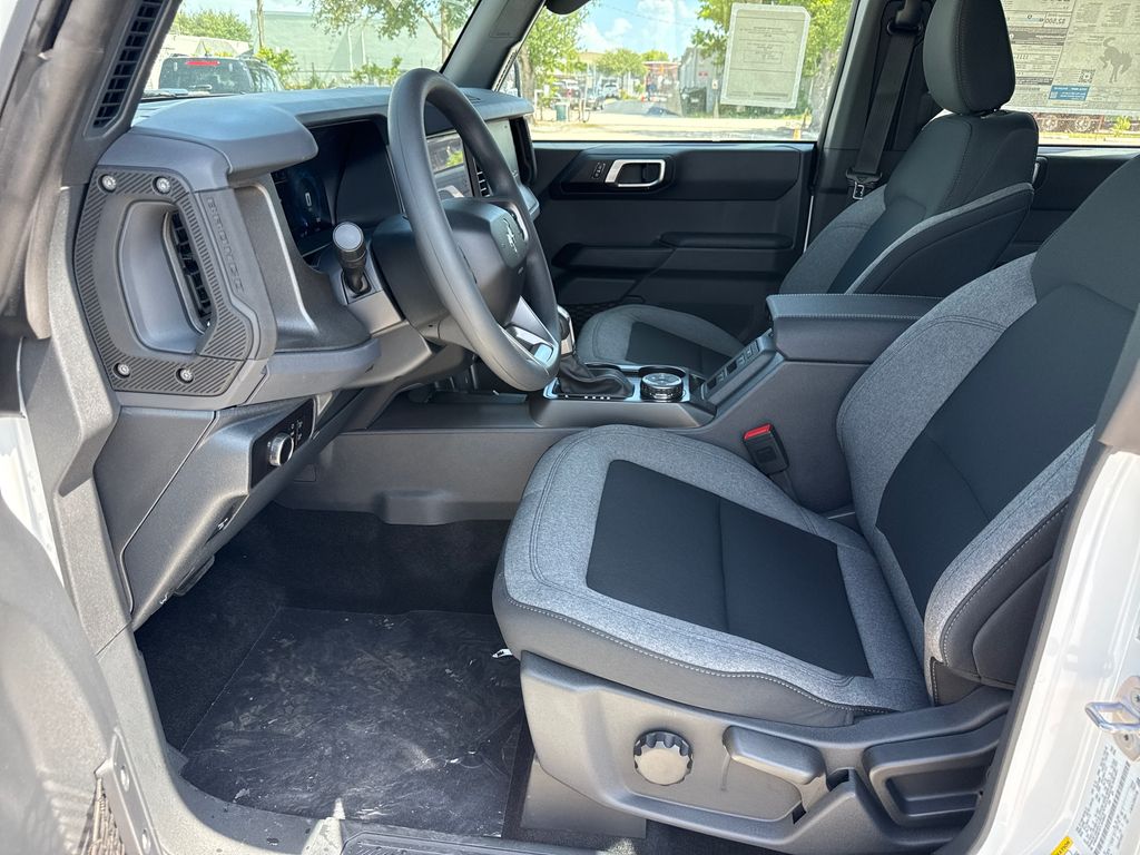 2026 Ford Bronco Base 4X4 SUV