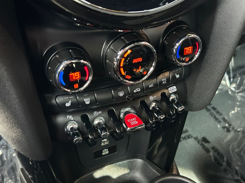 Thumbnail: 2024 MINI Cooper - 27