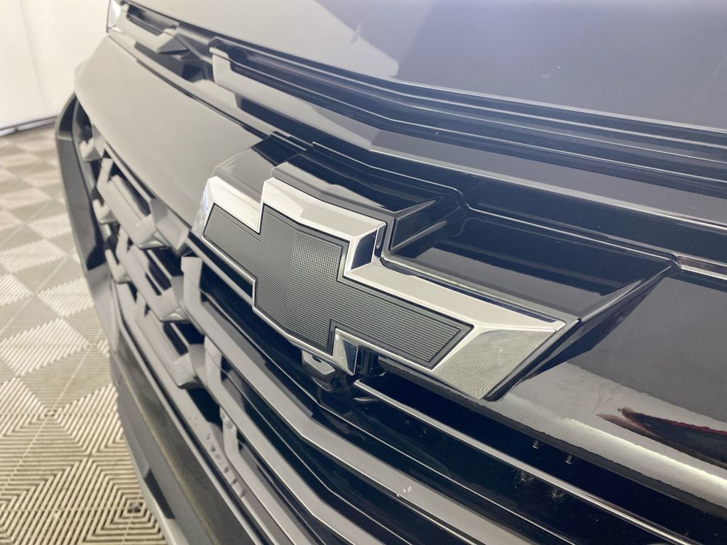 2025 Chevrolet Equinox LT photo