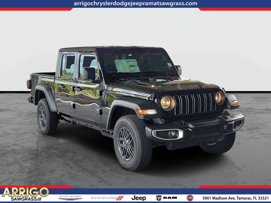 2026 Jeep Gladiator Sport