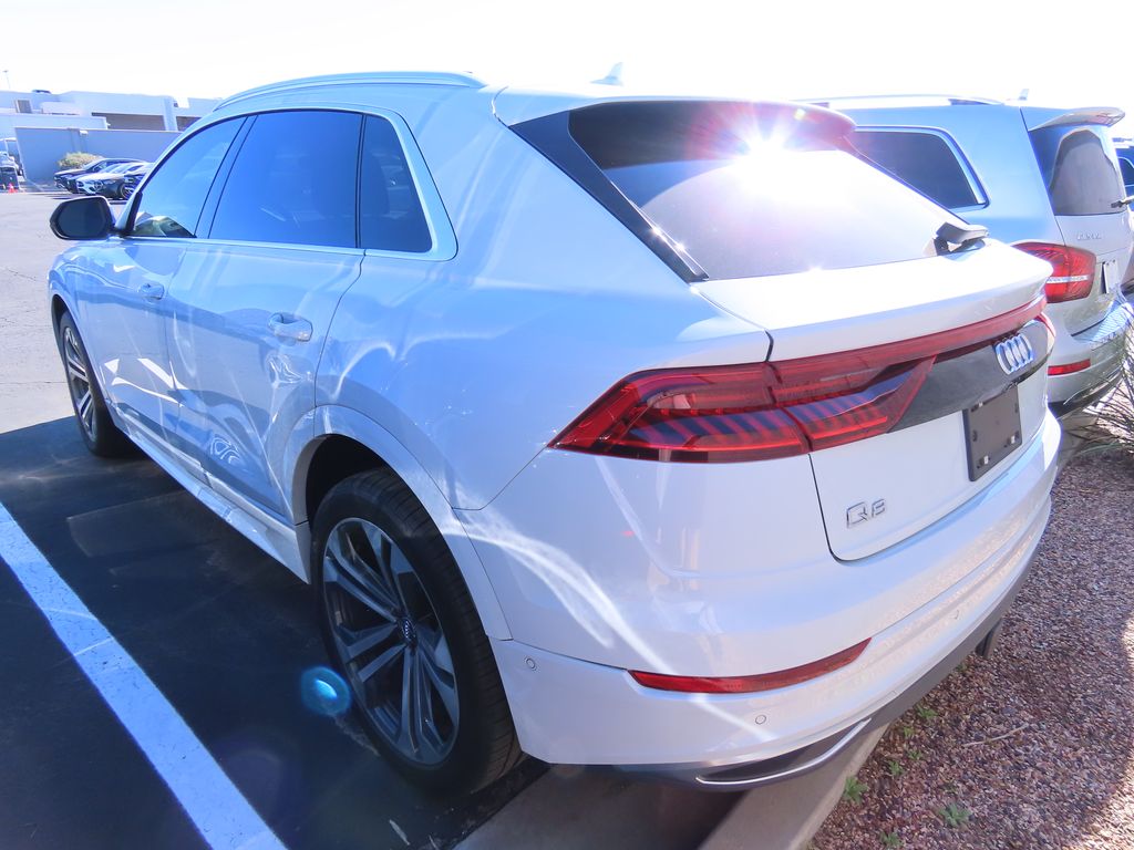 Thumbnail: 2019 Audi Q8 - 3