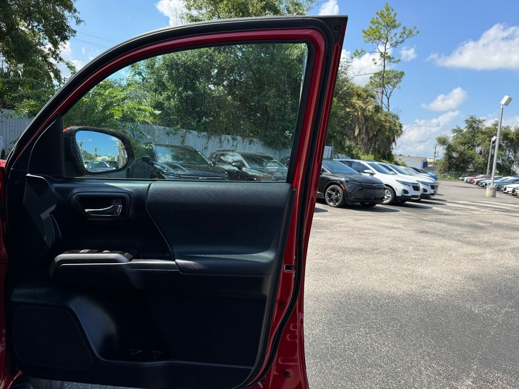 2021 Toyota Tacoma TRD Sport 29