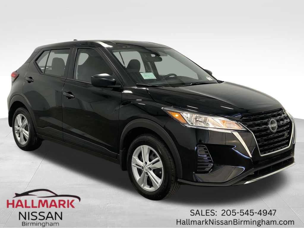 2025 Nissan Kicks Play S
