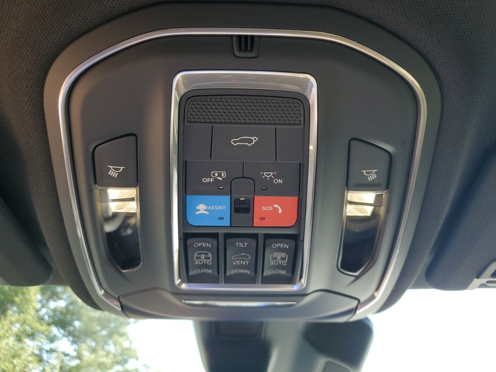 New Car 2025 Jeep Grand Cherokee L  Limited For Sale Under $50,000 In Austin, Texas