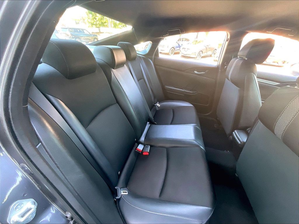 2021 Honda Civic — photo 16