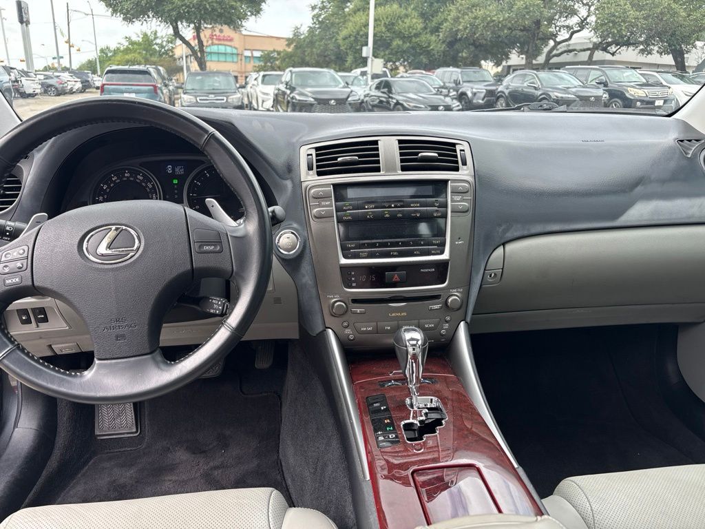 Thumbnail: 2008 Lexus IS - 18