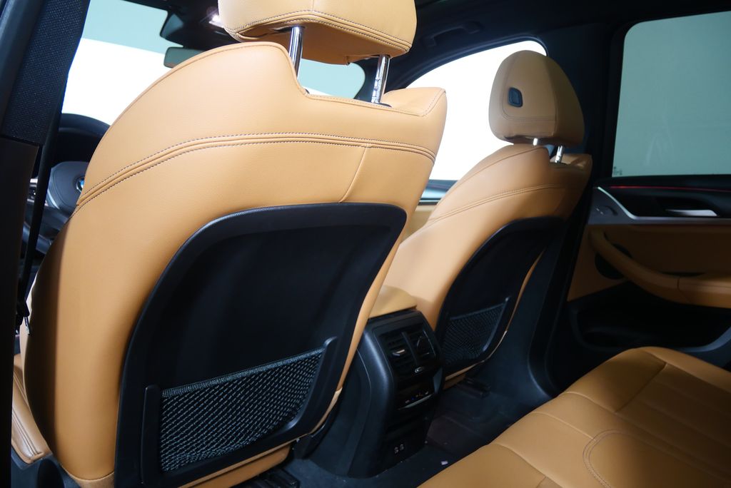 Thumbnail: 2022 BMW X3 - 16