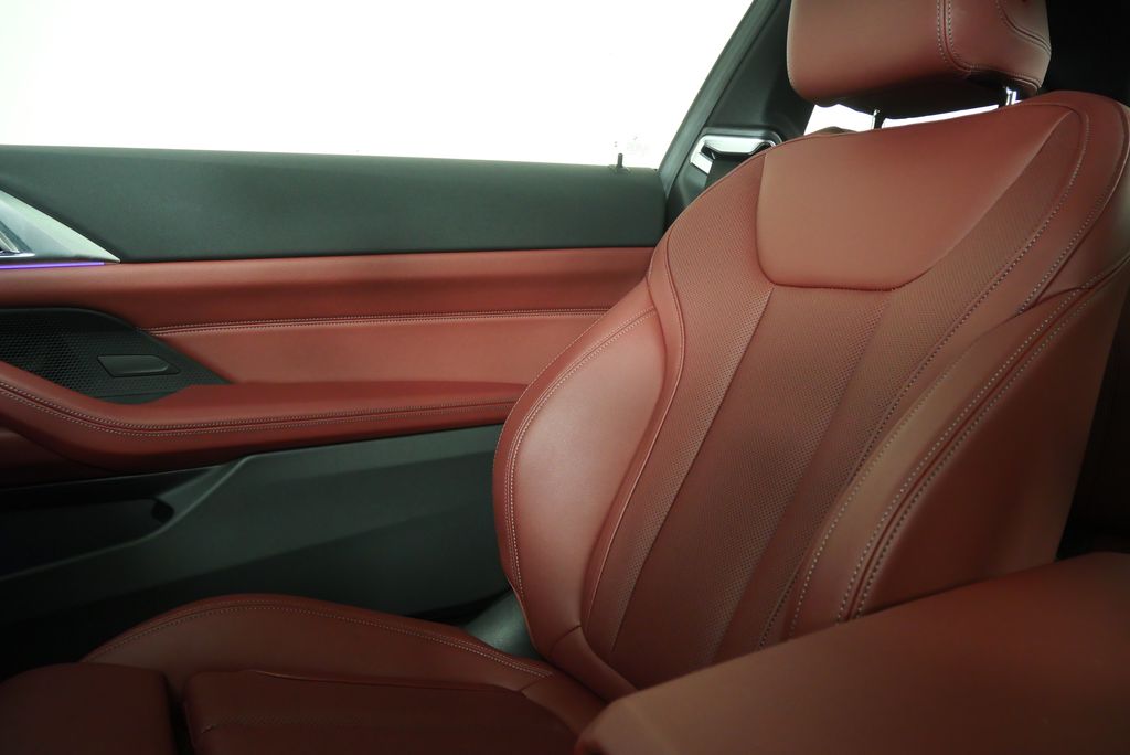 Thumbnail: 2022 BMW 4 Series - 24