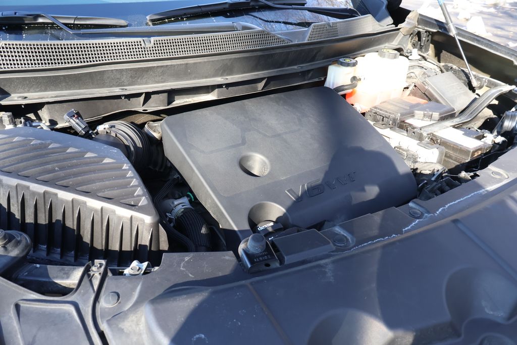 Thumbnail: 2021 Chevrolet Traverse - 13