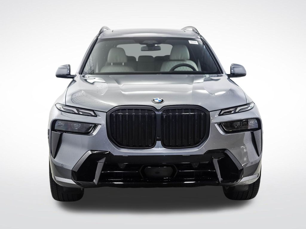 Thumbnail: 2027 BMW X7 - 8