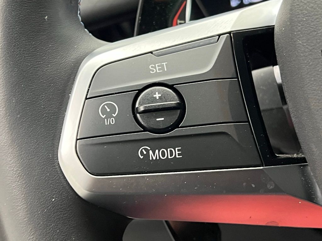 Thumbnail: 2025 BMW X2 - 18